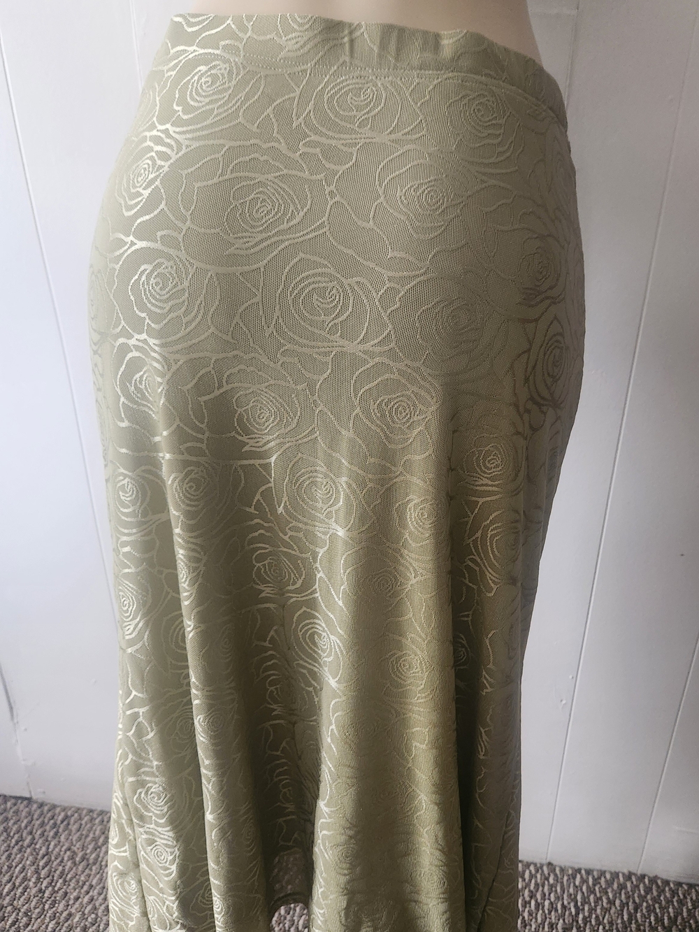 SHEIN Olive Green Floral Jacquard Maxi Skirt Size 0XL